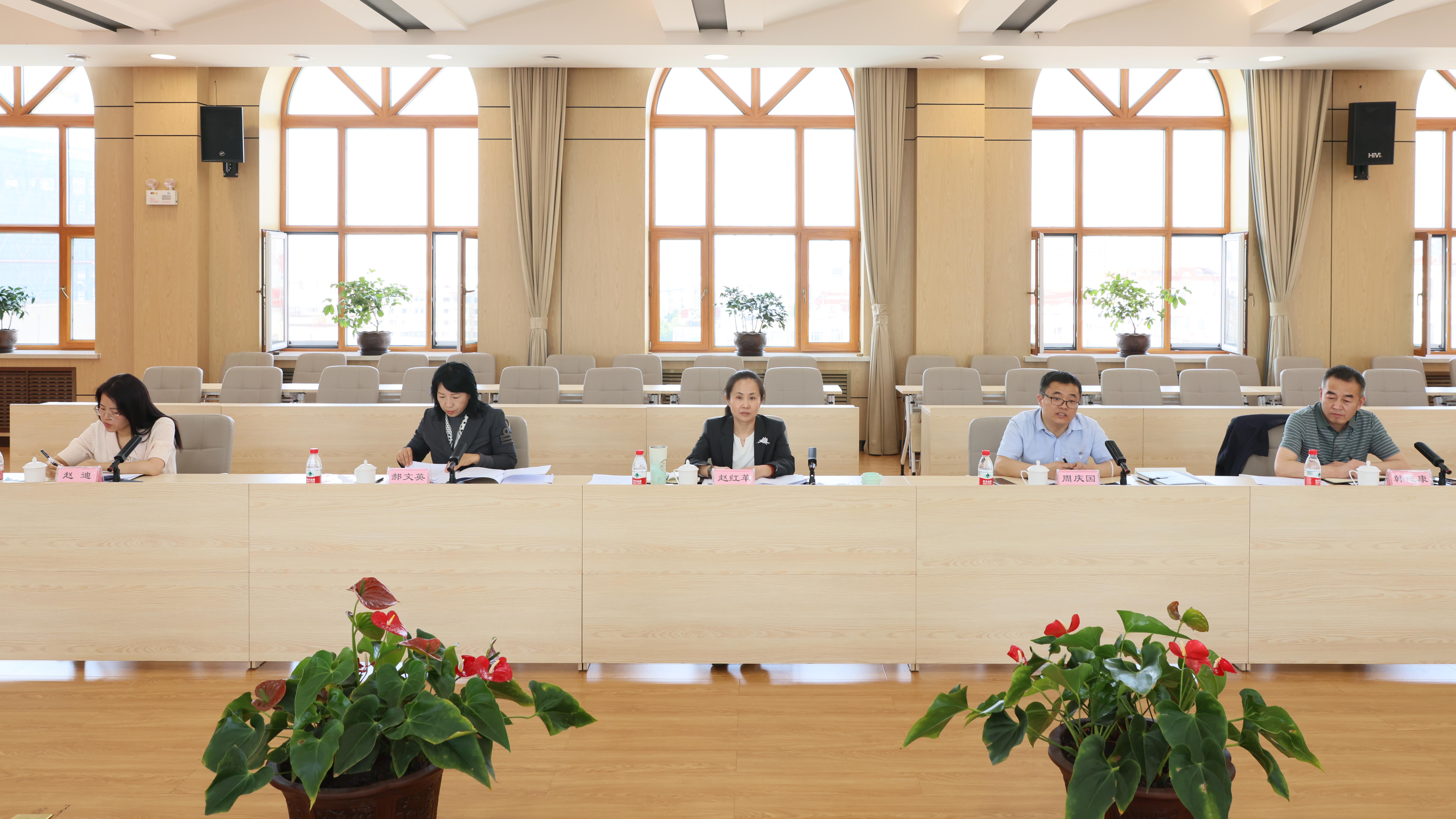建投集团副总会计师赵红革一行深入公司开展财务管理专题调研暨权属企业总会计师述职工作(图2)