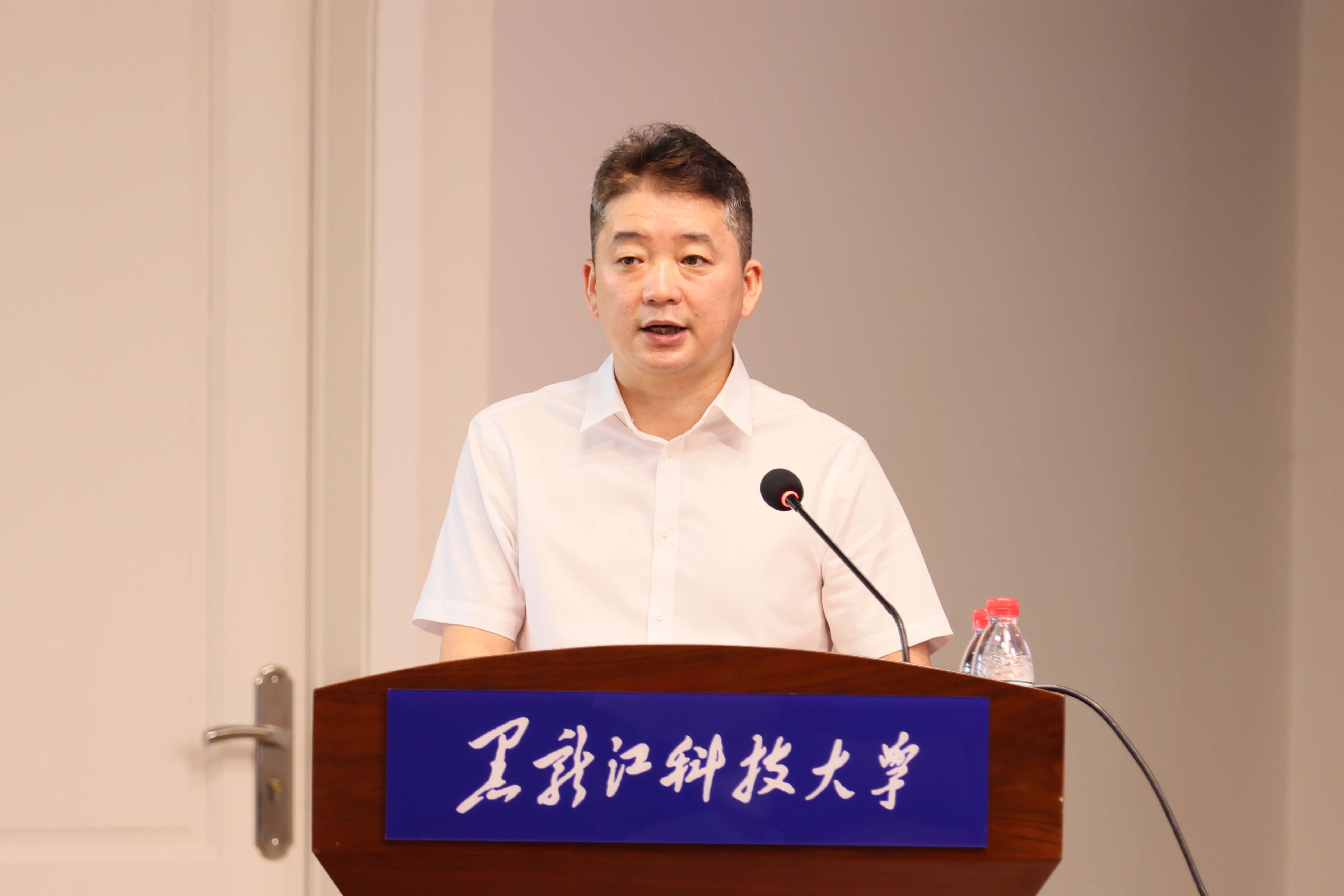 公司与黑龙江科技大学智能建造产业学院成立暨揭牌仪式成功举行(图5)