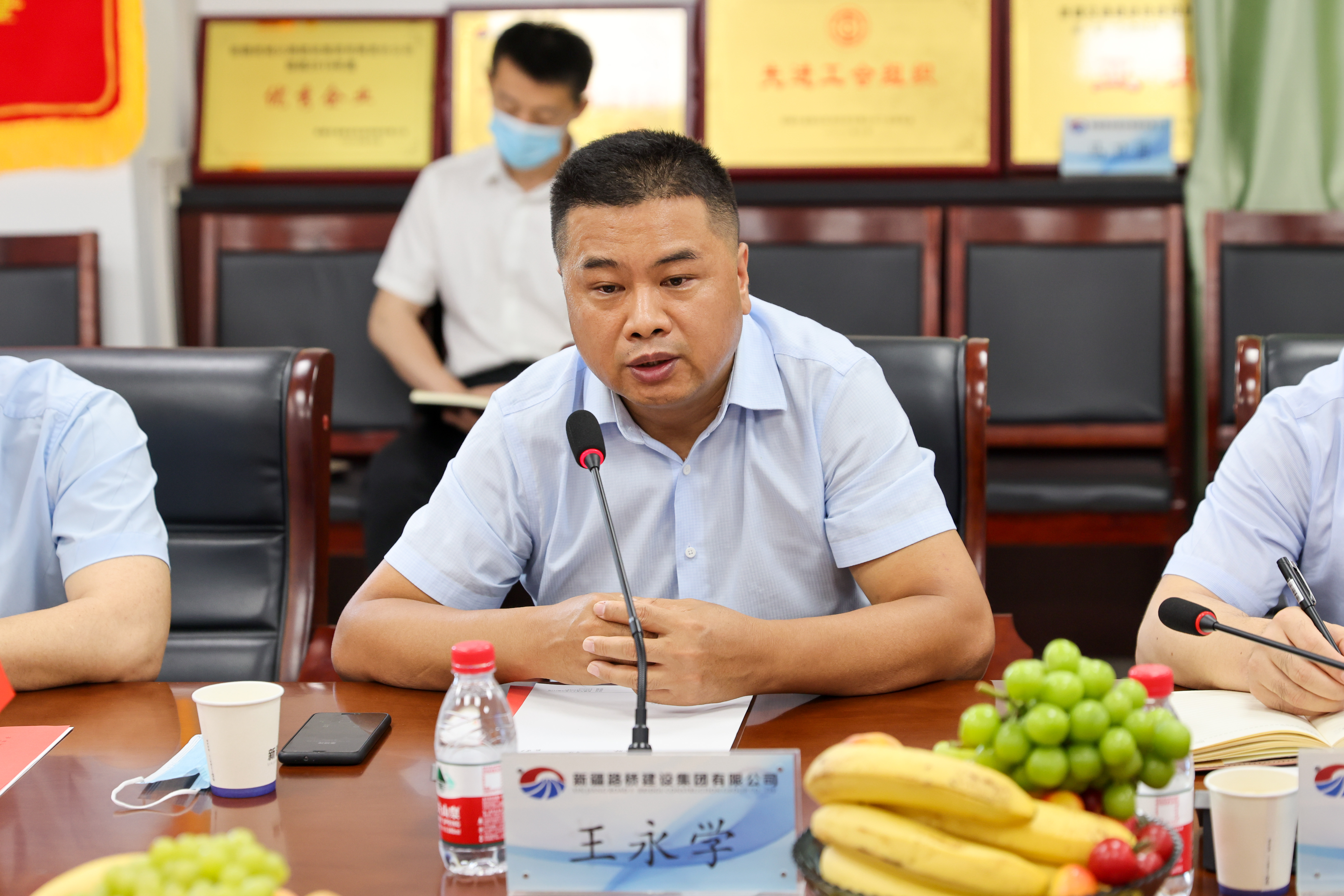 公司党委书记、董事长田玉龙一行赴新疆参加交通产业博览会并与北新路桥集团和新疆路桥建设集团签署战略合作协议(图10)