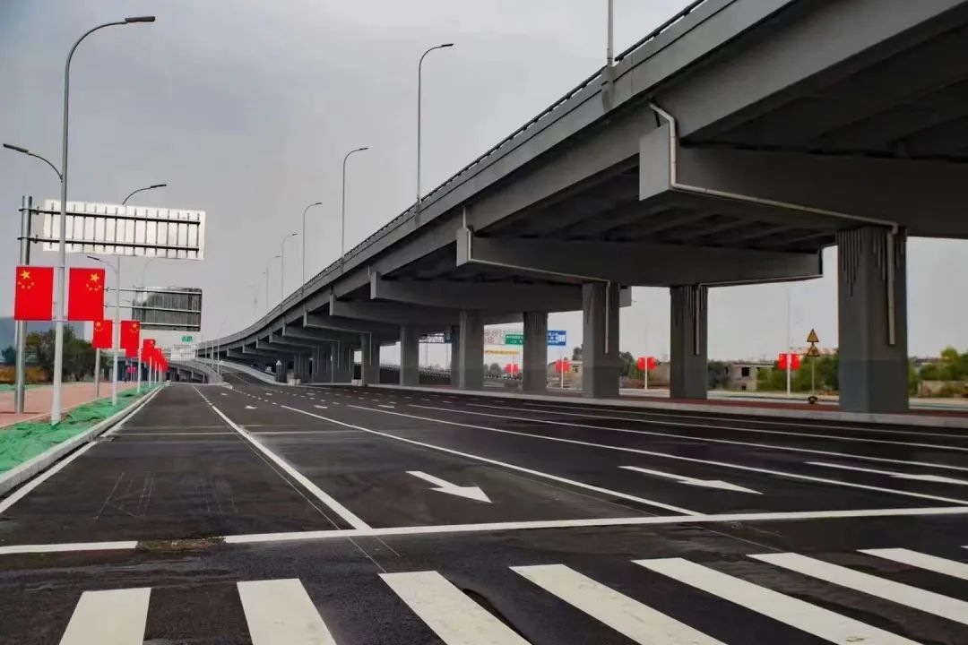 决战金秋 | 公司承建的哈尔滨市北门街高架桥正式通车！(图6)