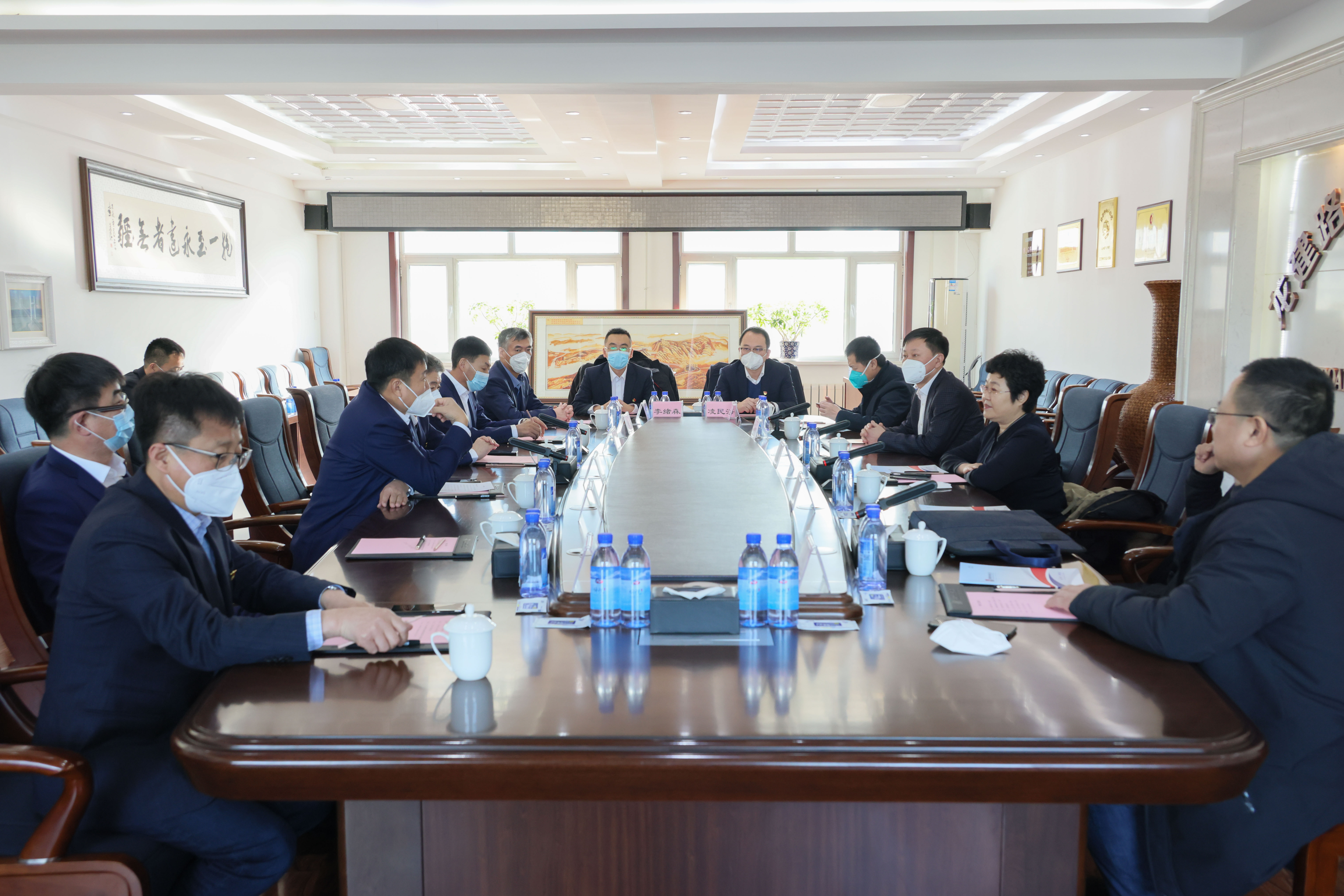 公司收到来自鹤城的感谢锦旗(图3)