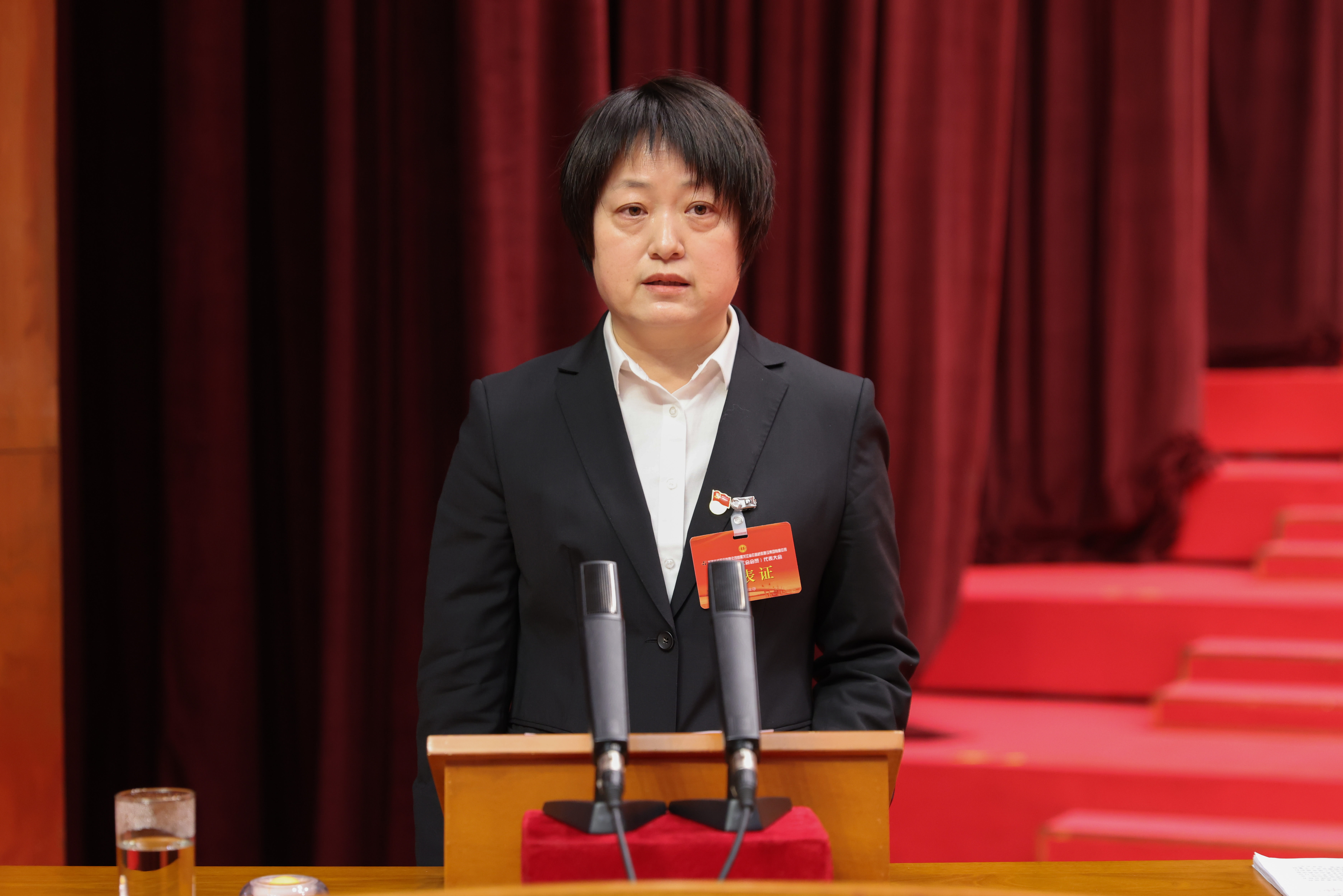 PA视讯暨路桥集团二届三次职工（工会会员）代表大会胜利召开！(图2)