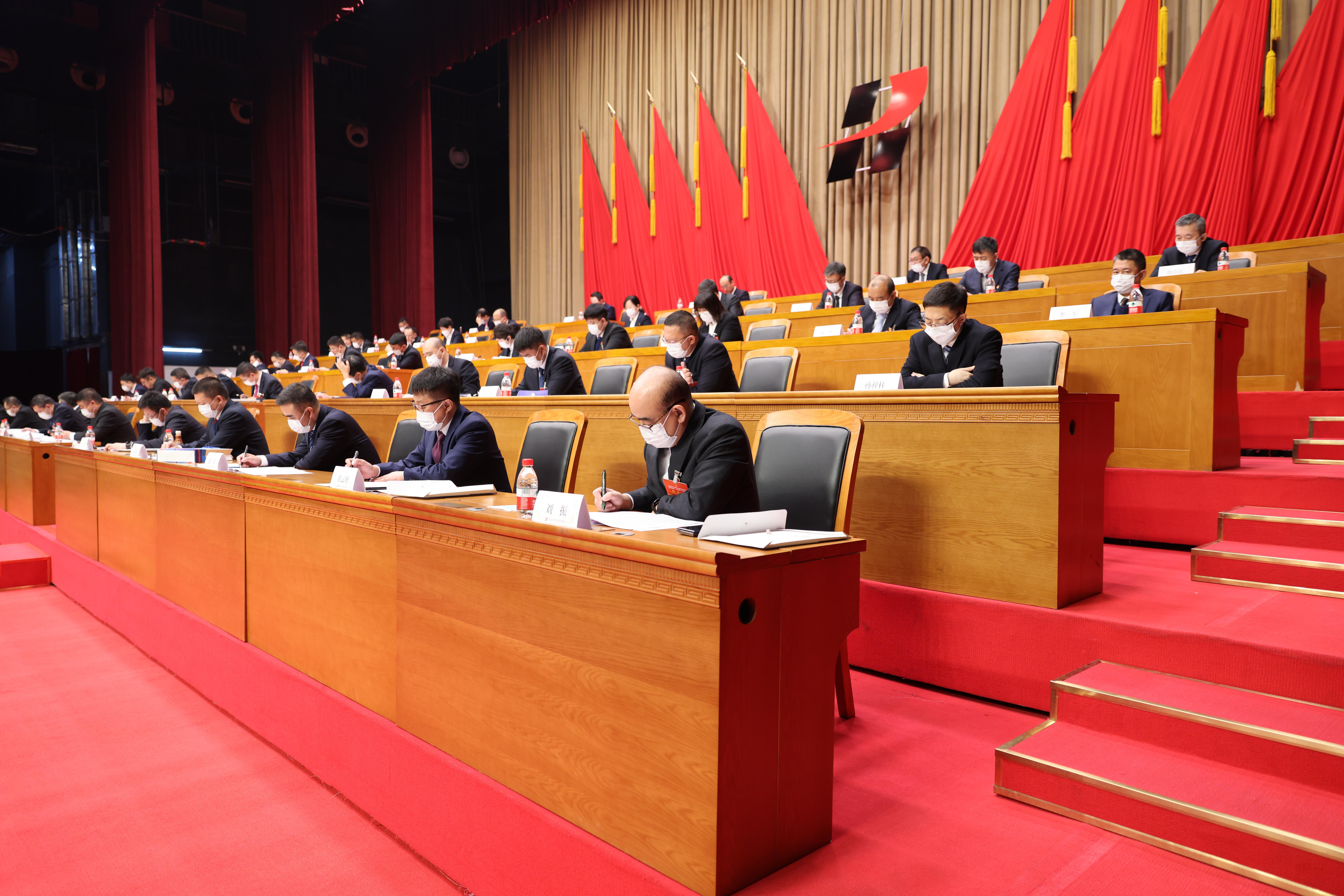 PA视讯暨路桥集团二届三次职工（工会会员）代表大会胜利召开！(图18)