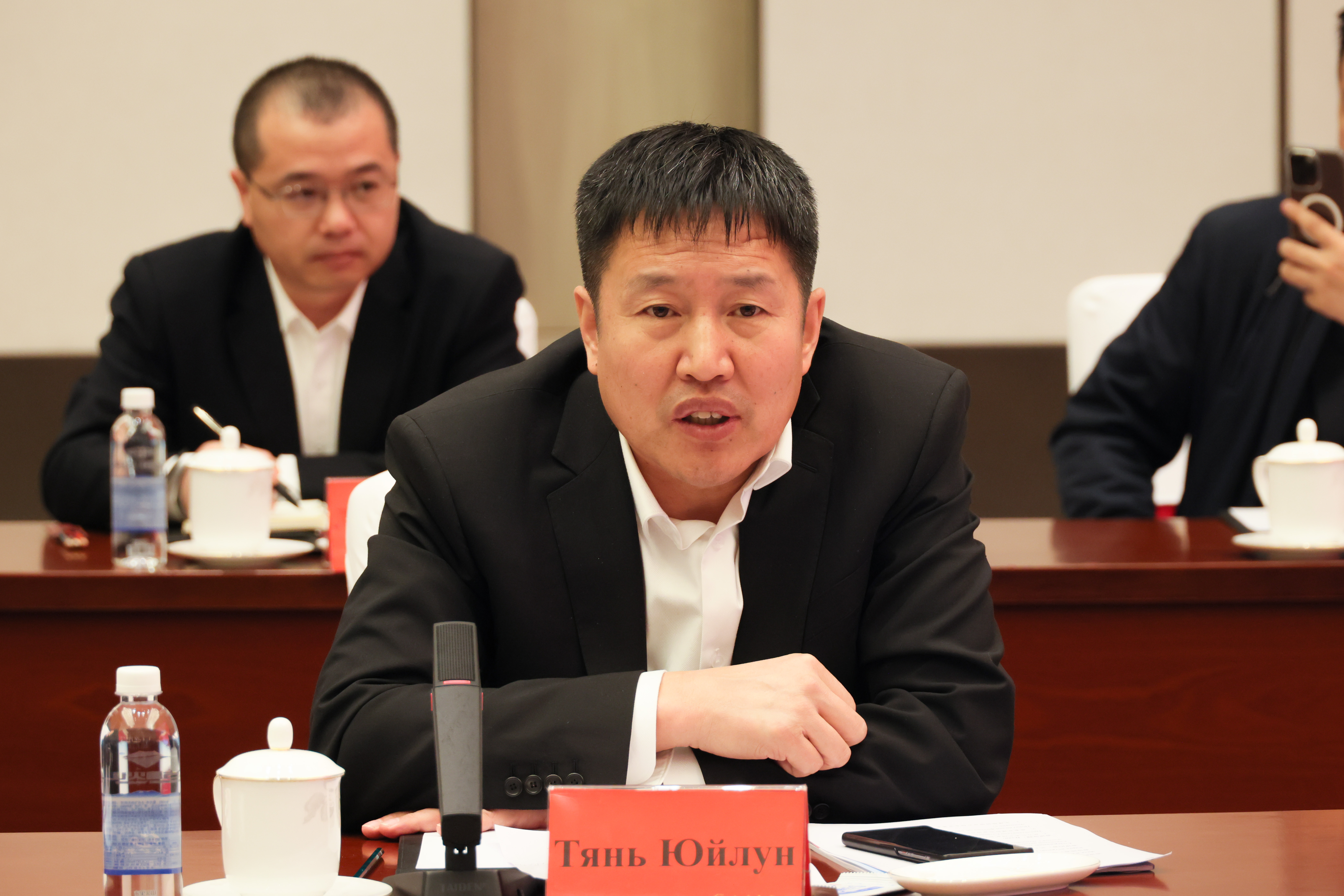 PA视讯与俄罗斯犹太自治州政府代表团进行商务洽谈(图2)