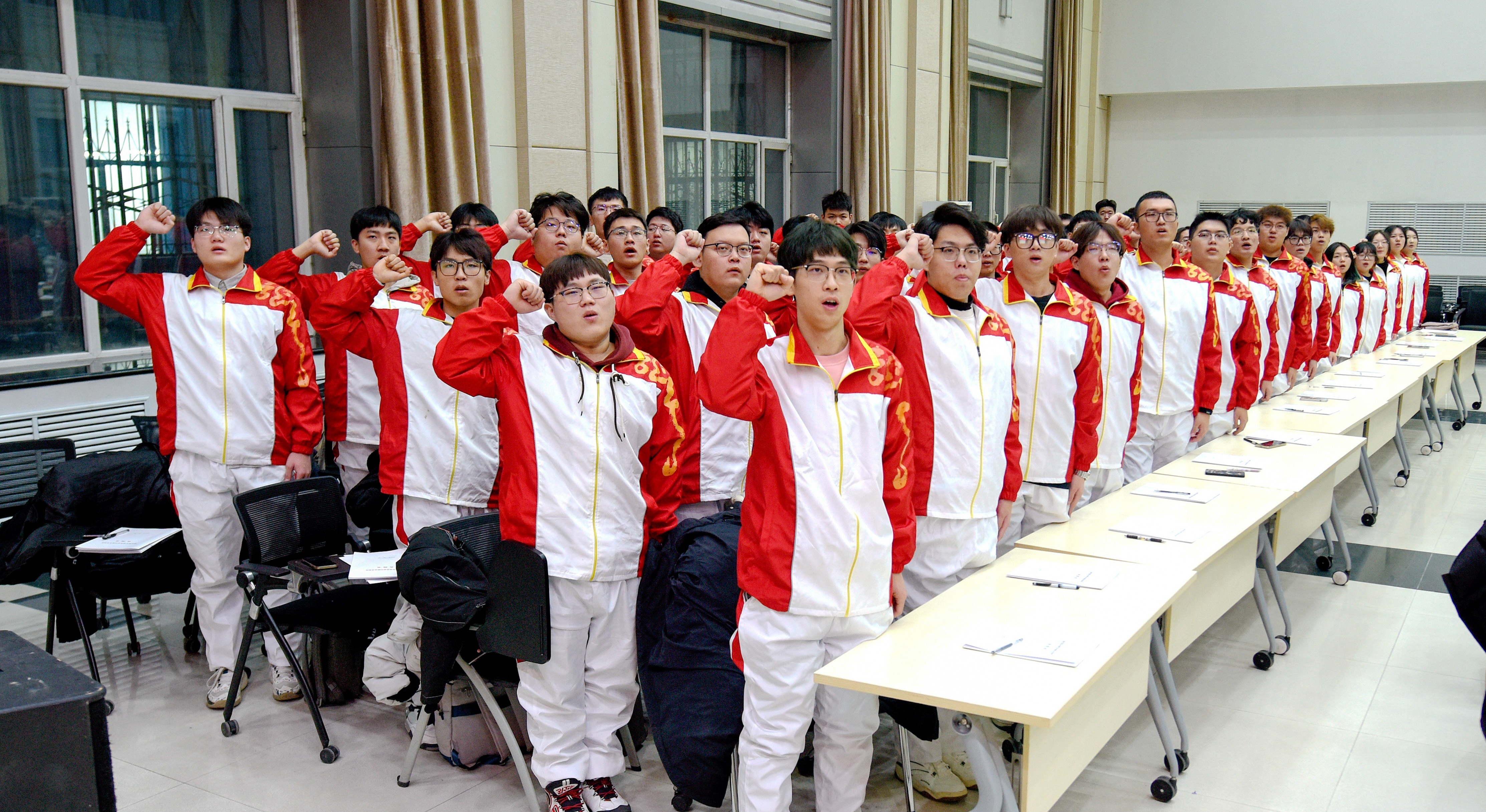 黑龙江工程学院-PA视讯学院2023年度新生欢迎大会暨签约仪式成功举行(图3)