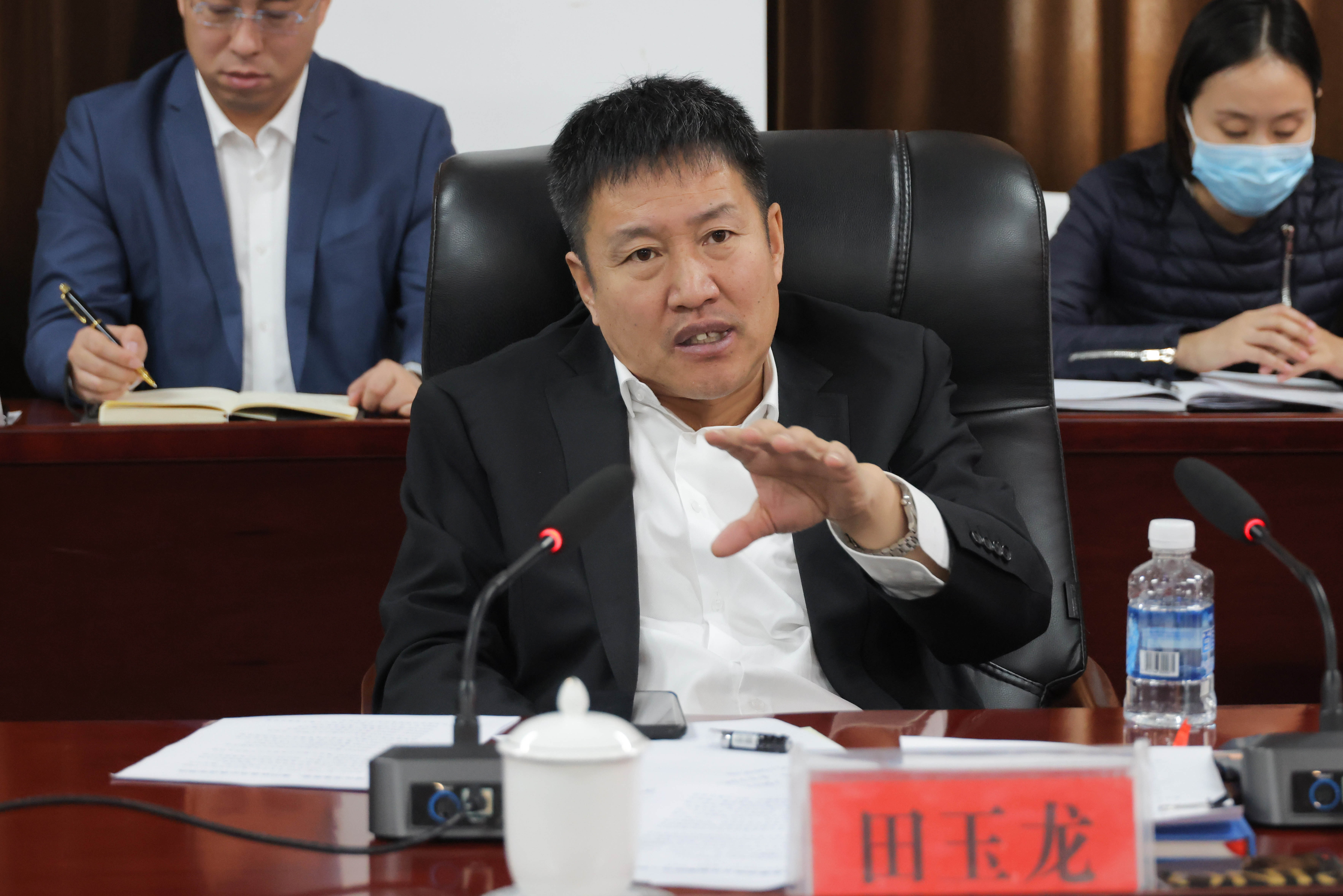 公司与青冈县人民政府签署战略合作框架协议(图3)