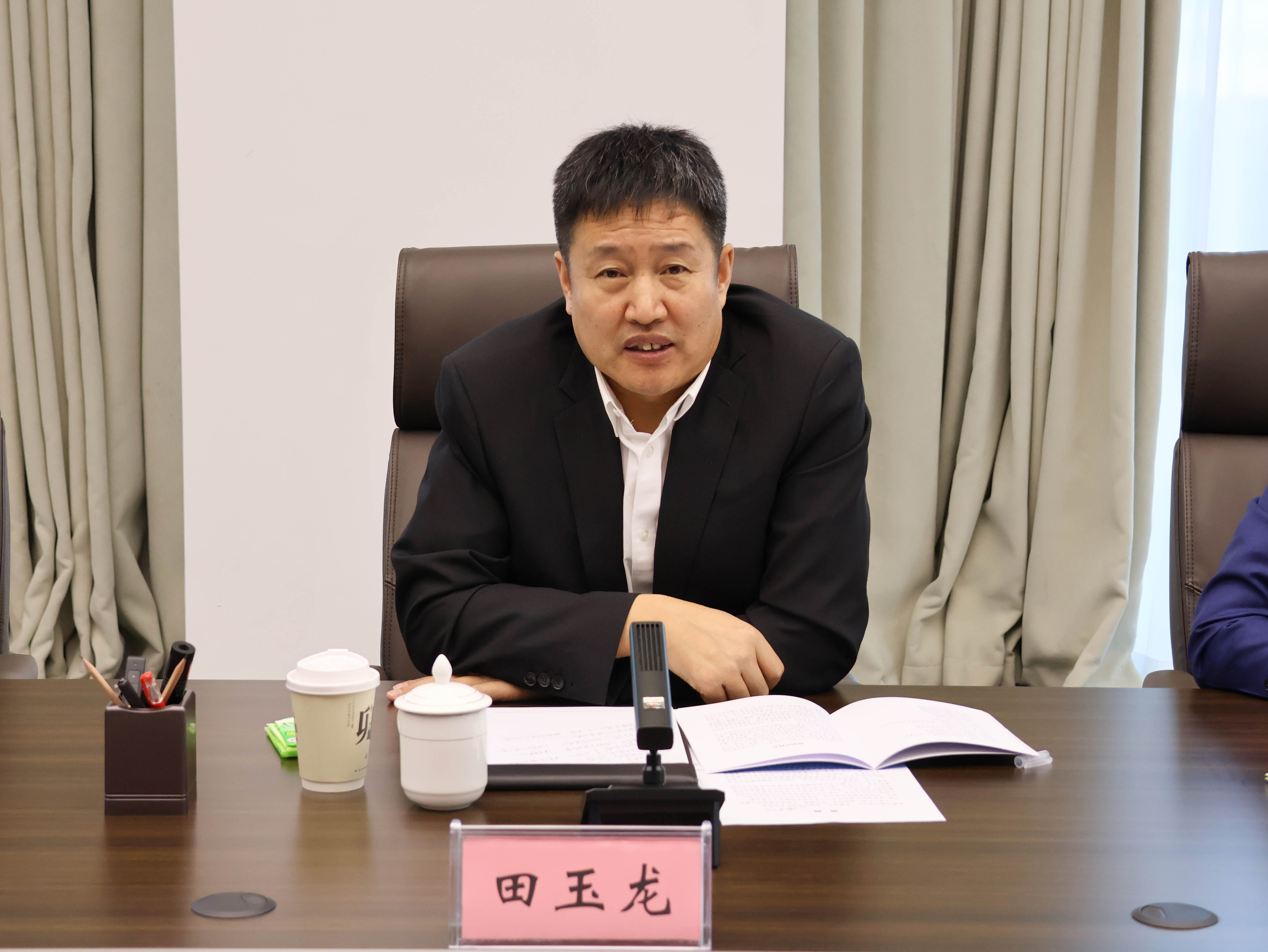 公司与洛阳市伊滨区签约股权多元化合作协议(图3)