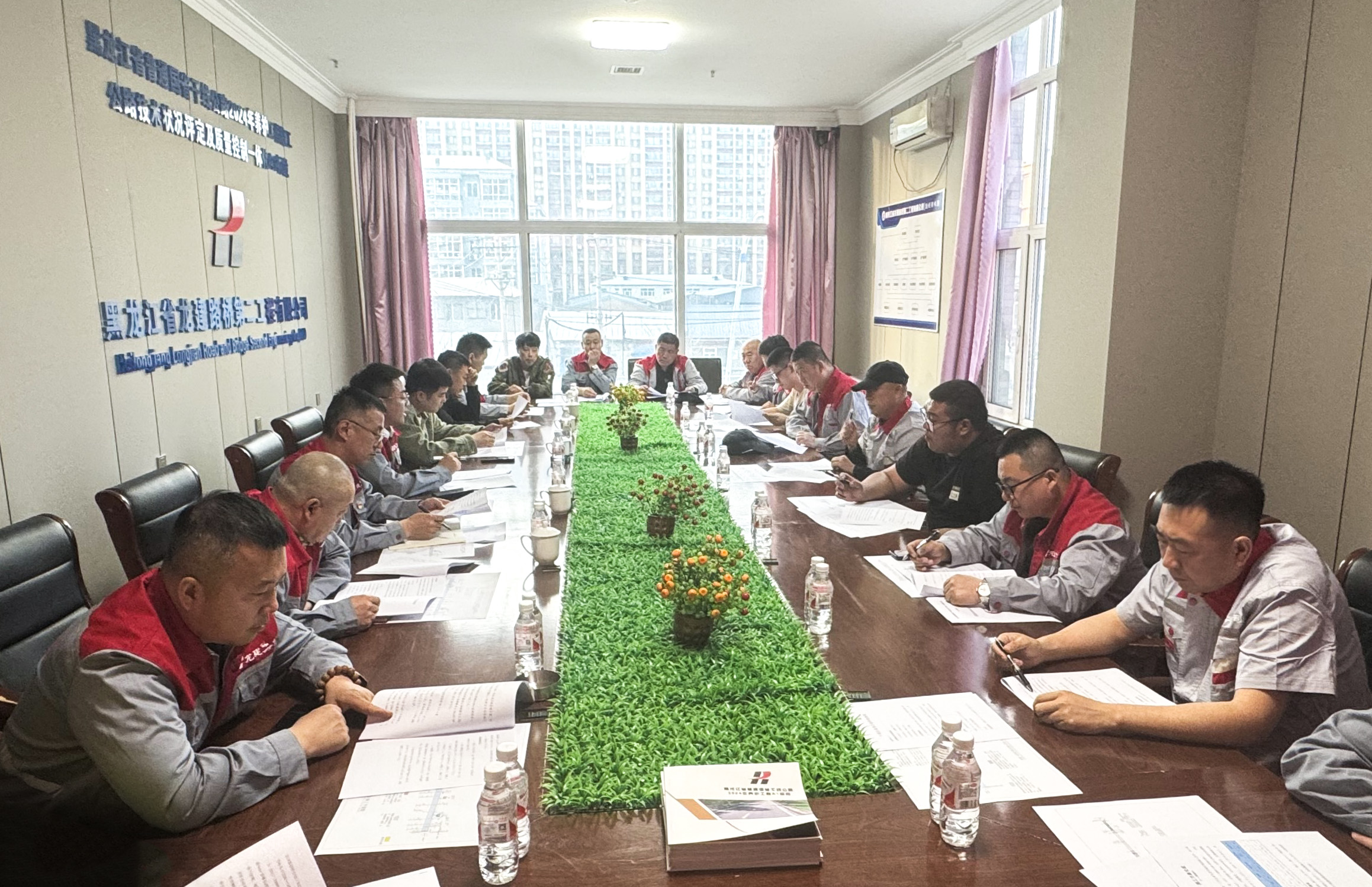 项目建设进行时 | 公司承建的普通国省干线公路2024年养护工程A1标段项目安全稳步推进工程建设(图2)