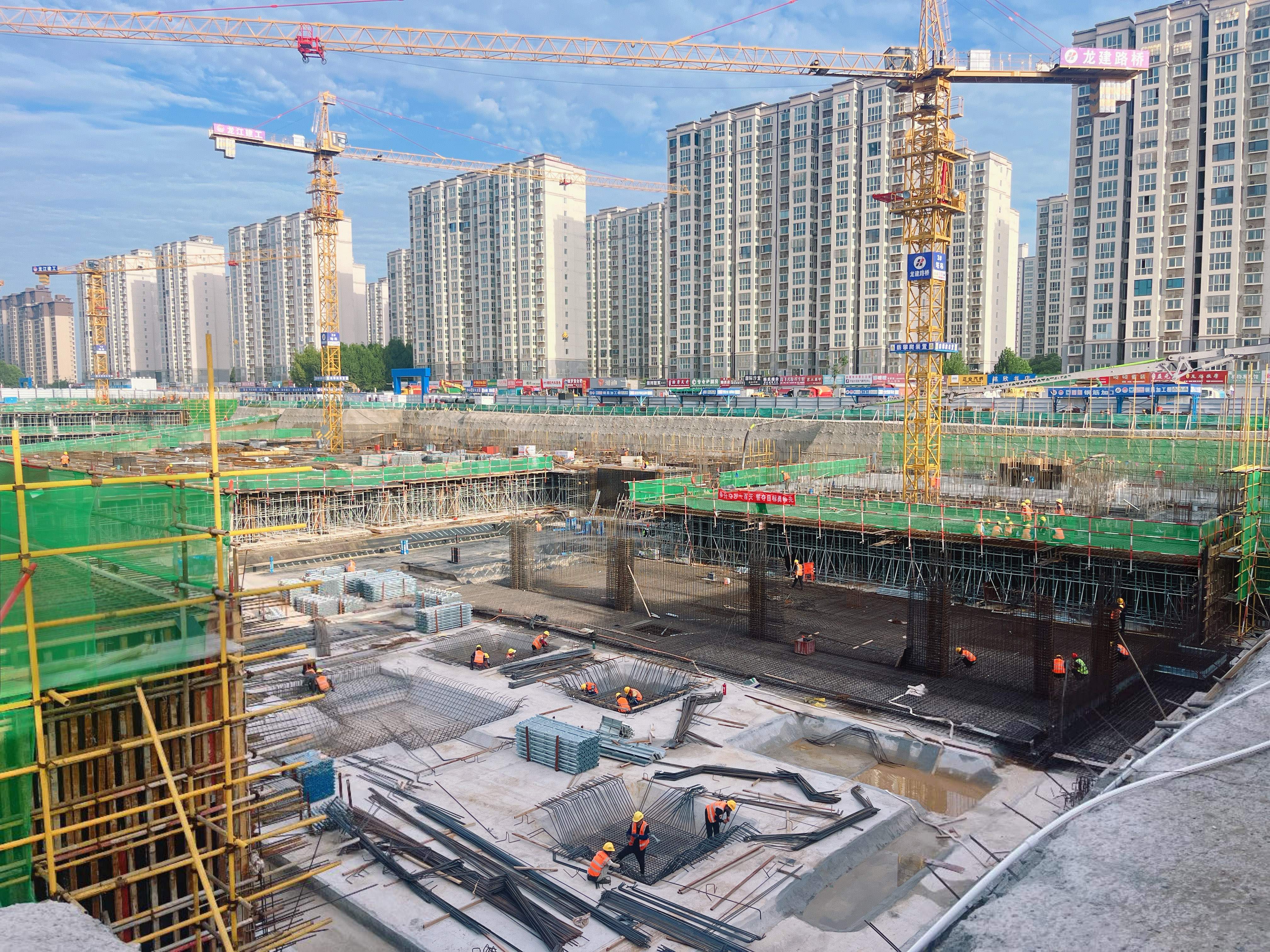 大干一百天 | 公司承建的河南洛阳新能源产业园城中村改造项目加速推进(图1)